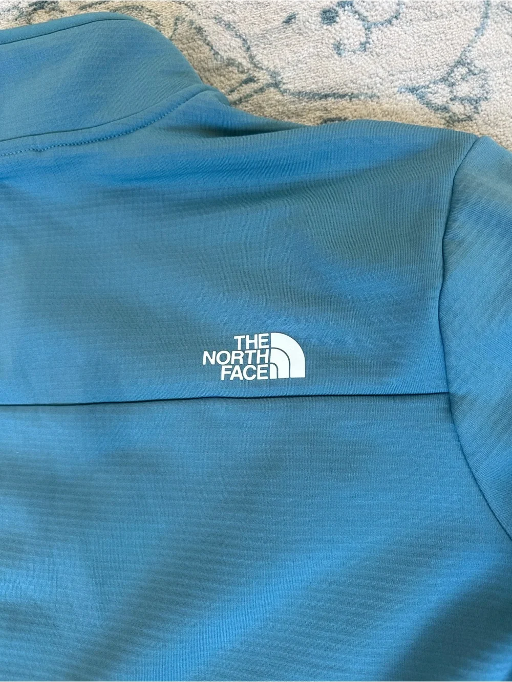 The North Face Men’s XXL Blue Teal Quarter Zip Pullover